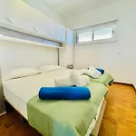 Paraiso - Beachfront - Private Parking *