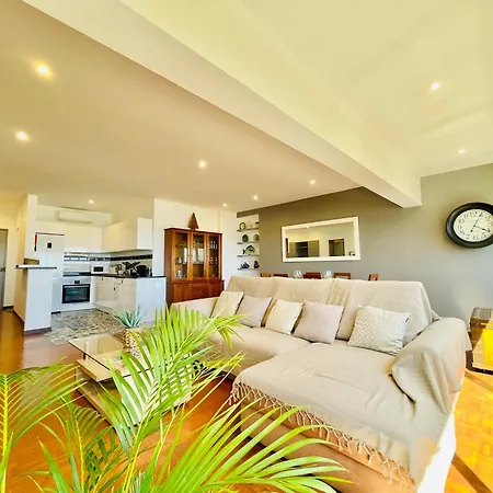 Paraíso - Beachfront - Private Parking Portimão