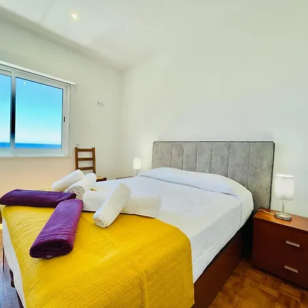 Διαμέρισμα Paraiso - Beachfront - Private Parking